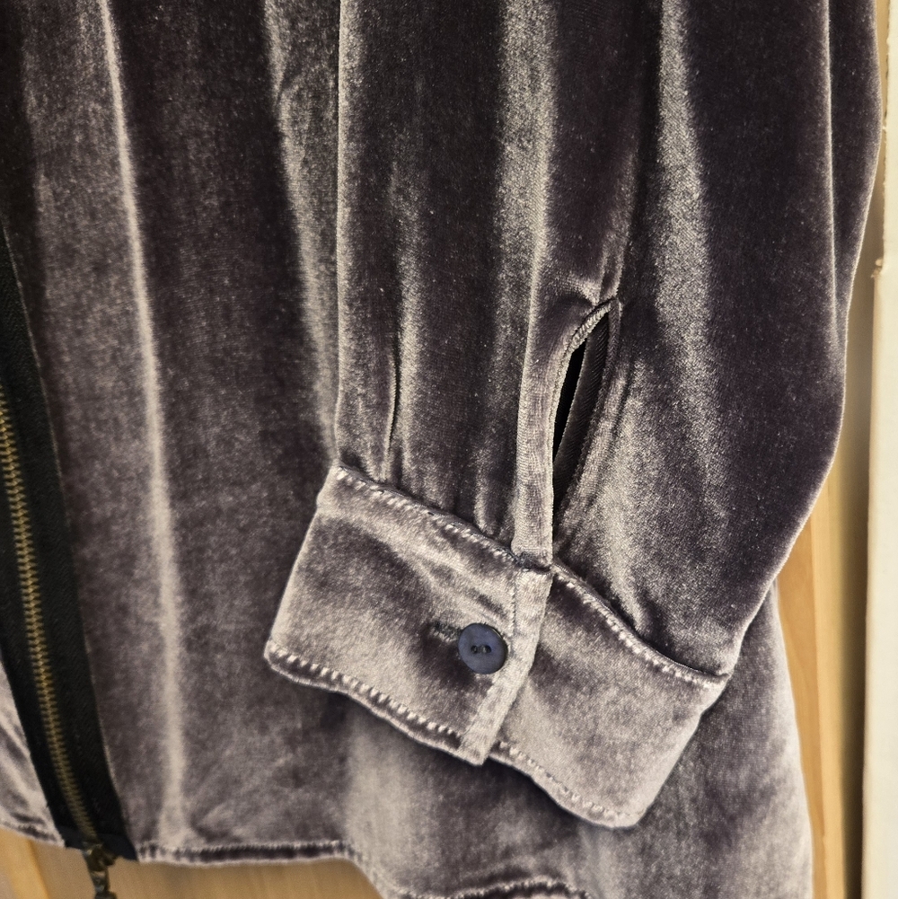 Soft Surroundings Vintage Crushed Velvet Silk Blend Full Zip Blouse Gray S Small - Picture 7 of 12